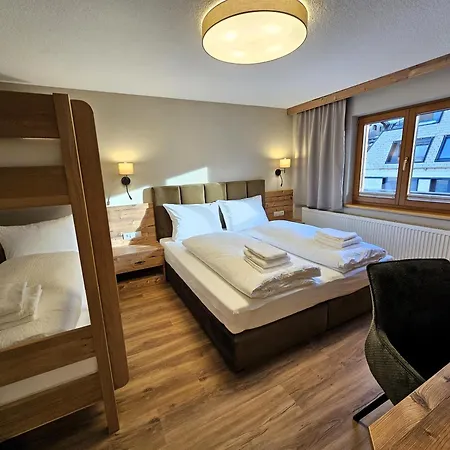 Апартаменти 183