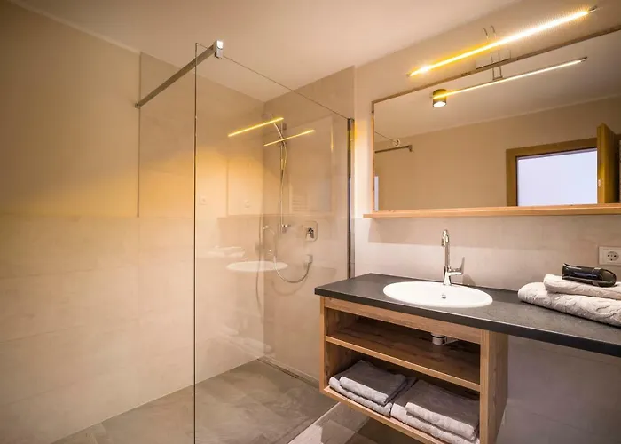 183 Апартаменти